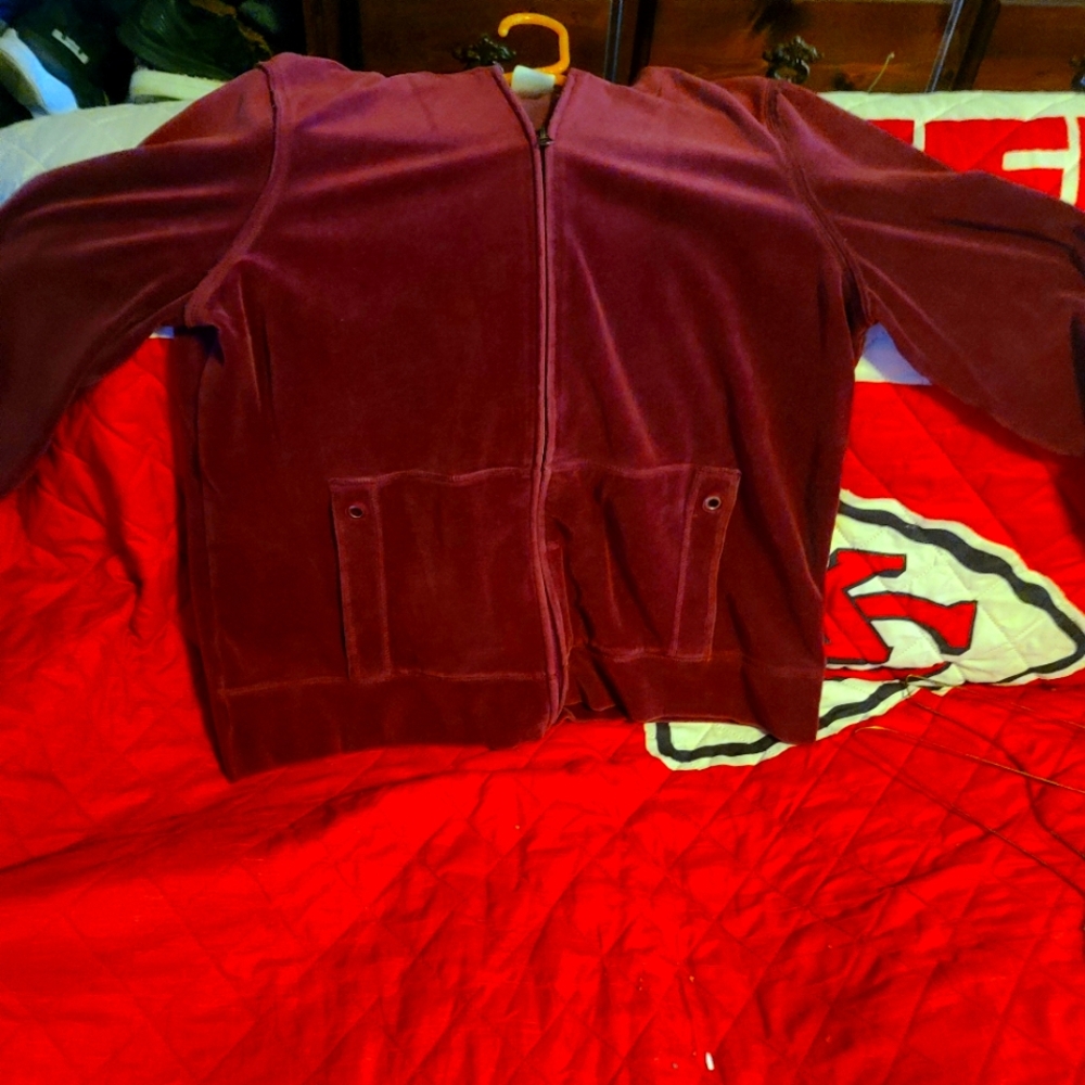 Hoodie.
